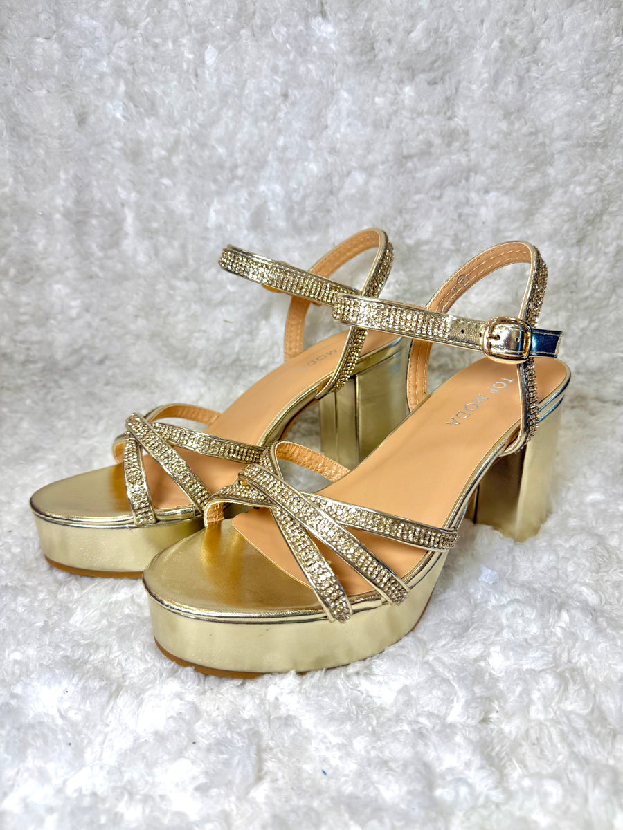 Hannah Heels – Krush The Runway