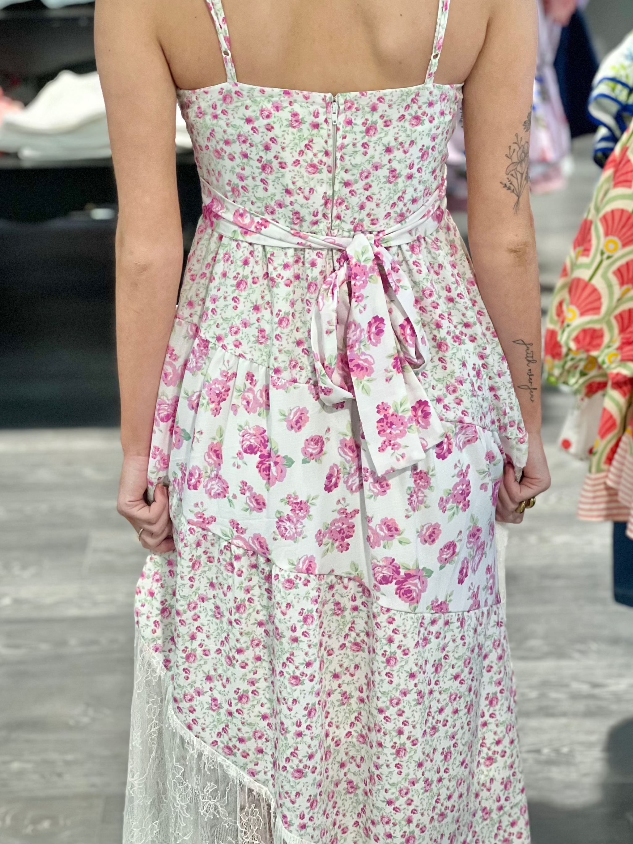 adernlia floral maxi dress dupe The w/ Lace & Ruffles – Krush The Runway French Salade Niçoise Recipe add matching headpiece:no vneck dress Perfect for sunny days
